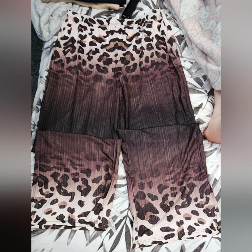 SHEIN Leopard Print Leggings - Brown and Black